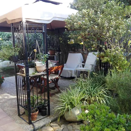Il Cardillo Bed & Breakfast *