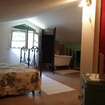 Il Cardillo Bed & Breakfast *